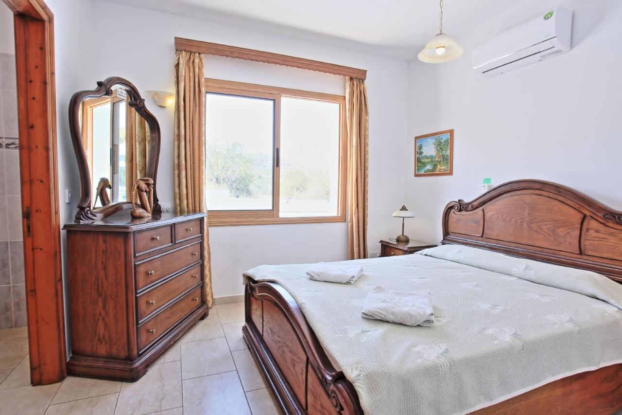 Marilena Sunset Villa 2 Agia Marina  Exterior photo